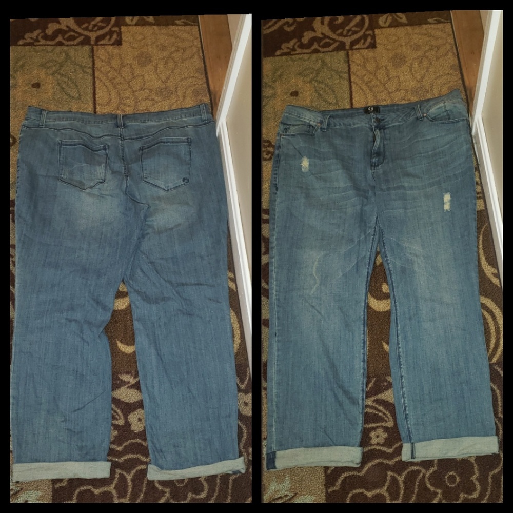 Boyfriend distressed jeans